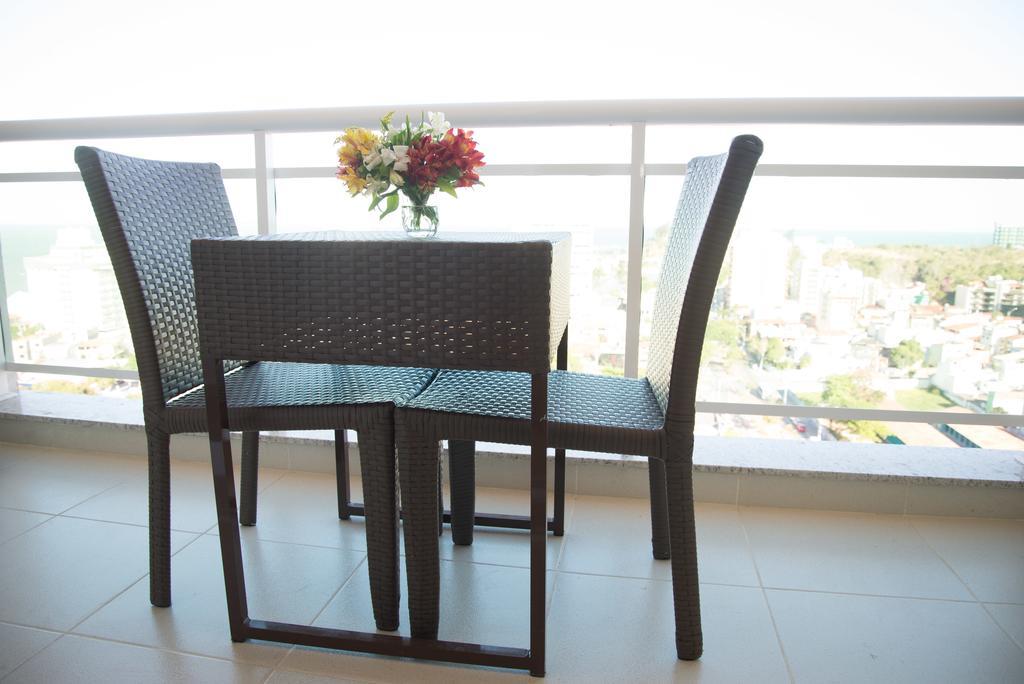 Ramada By Wyndham Macae Hotel & Suites Exterior foto