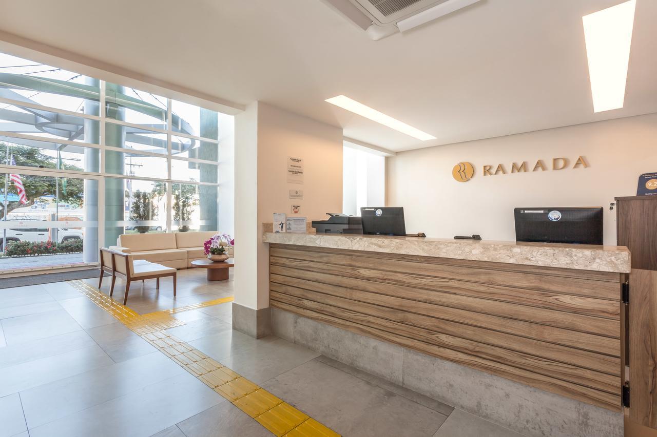 Ramada By Wyndham Macae Hotel & Suites Exterior foto