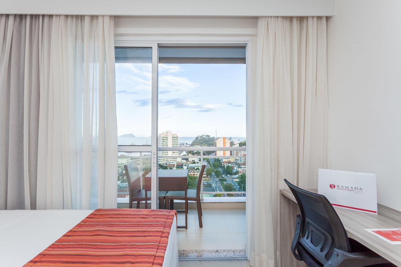 Ramada By Wyndham Macae Hotel & Suites Exterior foto